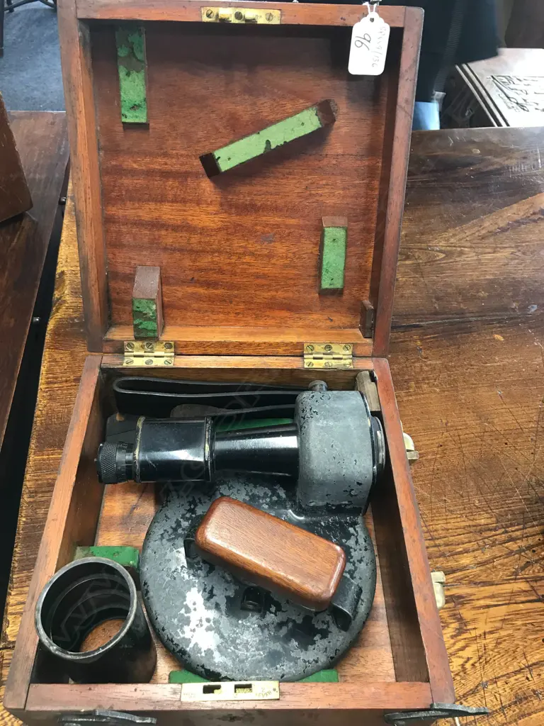 BOXED NAVAL WAYMOUTH-COOKE Mk.IV SEXTANT-TYPE RANGEFINDER T. COOKE & SONS LTD, LONDON & YORK, PATENT 1914 Image 1++